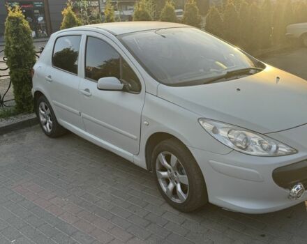 Серый Пежо 307, объемом двигателя 2 л и пробегом 254 тыс. км за 3500 $, фото 2 на Automoto.ua