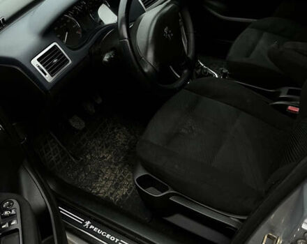 Сірий Пежо 307, об'ємом двигуна 2 л та пробігом 337 тис. км за 3300 $, фото 9 на Automoto.ua