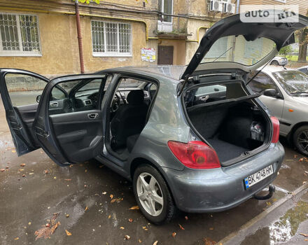 Сірий Пежо 307, об'ємом двигуна 1.6 л та пробігом 198 тис. км за 4500 $, фото 1 на Automoto.ua