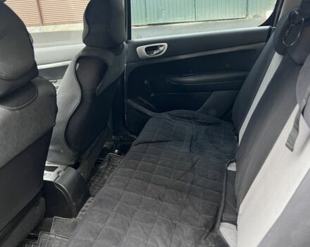 Сірий Пежо 307, об'ємом двигуна 2 л та пробігом 275 тис. км за 3500 $, фото 12 на Automoto.ua