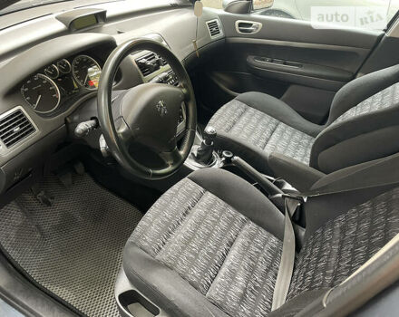 Сірий Пежо 307, об'ємом двигуна 1.6 л та пробігом 198 тис. км за 4500 $, фото 13 на Automoto.ua