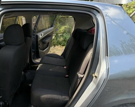 Серый Пежо 307, объемом двигателя 2 л и пробегом 350 тыс. км за 4000 $, фото 8 на Automoto.ua
