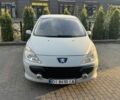 Серый Пежо 307, объемом двигателя 2 л и пробегом 254 тыс. км за 3500 $, фото 1 на Automoto.ua