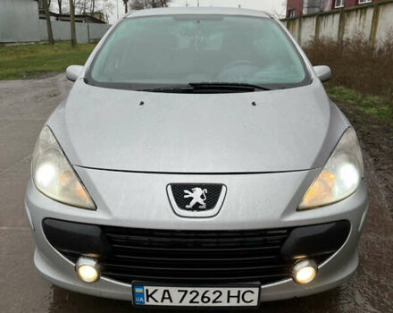 Сірий Пежо 307, об'ємом двигуна 2 л та пробігом 337 тис. км за 3300 $, фото 8 на Automoto.ua