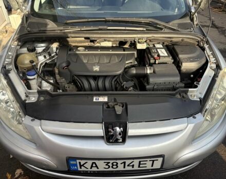 Серый Пежо 307, объемом двигателя 2 л и пробегом 180 тыс. км за 5300 $, фото 1 на Automoto.ua