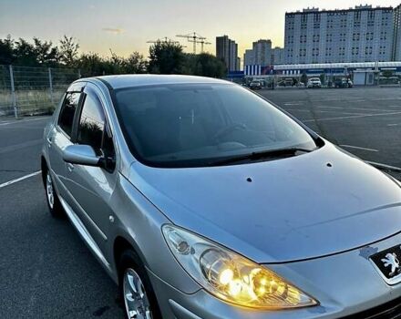 Сірий Пежо 307, об'ємом двигуна 1.59 л та пробігом 164 тис. км за 5250 $, фото 1 на Automoto.ua