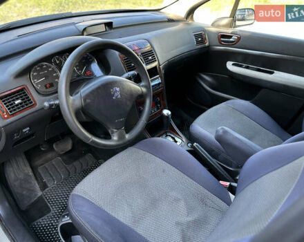 Сірий Пежо 307, об'ємом двигуна 2 л та пробігом 210 тис. км за 4500 $, фото 33 на Automoto.ua