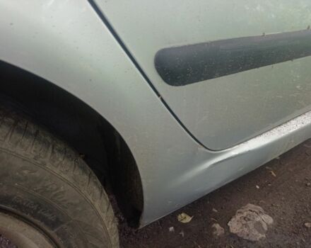 Серый Пежо 307, объемом двигателя 1.6 л и пробегом 342 тыс. км за 3200 $, фото 9 на Automoto.ua