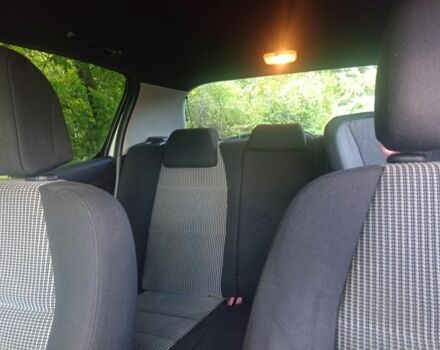 Серый Пежо 307, объемом двигателя 1.6 л и пробегом 342 тыс. км за 3200 $, фото 13 на Automoto.ua