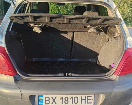 Серый Пежо 307, объемом двигателя 1.6 л и пробегом 241 тыс. км за 4200 $, фото 9 на Automoto.ua