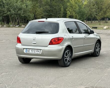 Серый Пежо 307, объемом двигателя 2 л и пробегом 226 тыс. км за 3999 $, фото 3 на Automoto.ua