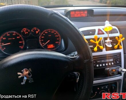 Сірий Пежо 307, об'ємом двигуна 1.6 л та пробігом 220 тис. км за 4000 $, фото 9 на Automoto.ua