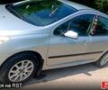 Серый Пежо 307, объемом двигателя 1.6 л и пробегом 144 тыс. км за 3400 $, фото 1 на Automoto.ua