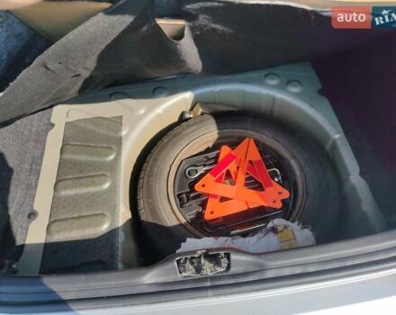 Серый Пежо 307, объемом двигателя 2 л и пробегом 233 тыс. км за 4199 $, фото 6 на Automoto.ua
