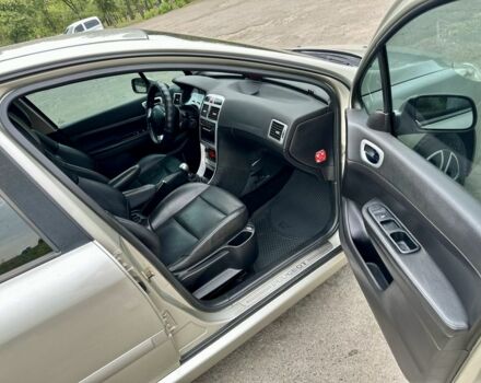 Серый Пежо 307, объемом двигателя 2 л и пробегом 226 тыс. км за 3999 $, фото 8 на Automoto.ua