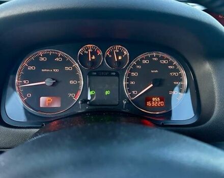Сірий Пежо 307, об'ємом двигуна 1.59 л та пробігом 164 тис. км за 5250 $, фото 12 на Automoto.ua
