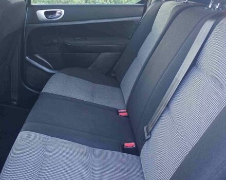 Серый Пежо 307, объемом двигателя 1.6 л и пробегом 241 тыс. км за 4200 $, фото 11 на Automoto.ua