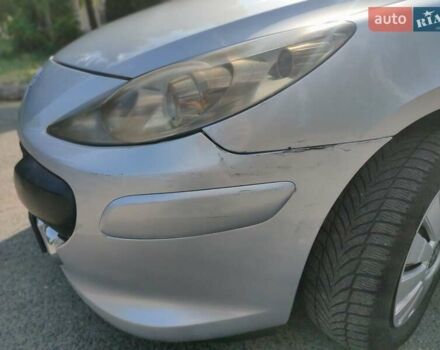 Серый Пежо 307, объемом двигателя 2 л и пробегом 233 тыс. км за 4199 $, фото 7 на Automoto.ua