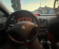 Сірий Пежо 307, об'ємом двигуна 1.6 л та пробігом 280 тис. км за 4800 $, фото 1 на Automoto.ua