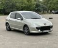 Серый Пежо 307, объемом двигателя 2 л и пробегом 226 тыс. км за 3999 $, фото 1 на Automoto.ua