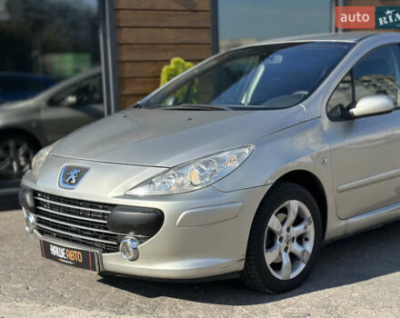 Сірий Пежо 307, об'ємом двигуна 2 л та пробігом 210 тис. км за 4500 $, фото 3 на Automoto.ua