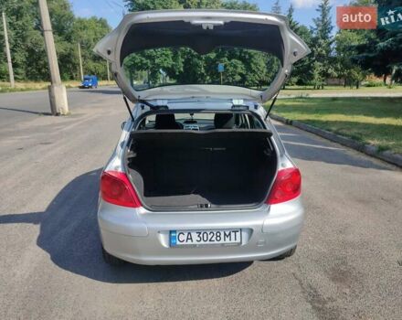 Серый Пежо 307, объемом двигателя 2 л и пробегом 233 тыс. км за 4199 $, фото 5 на Automoto.ua