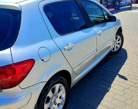 Сірий Пежо 307, об'ємом двигуна 1.6 л та пробігом 220 тис. км за 4000 $, фото 6 на Automoto.ua