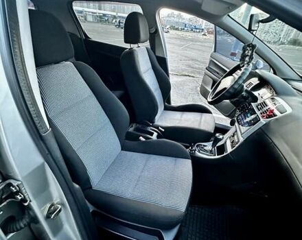 Сірий Пежо 307, об'ємом двигуна 1.59 л та пробігом 164 тис. км за 5250 $, фото 25 на Automoto.ua