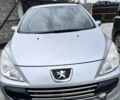 Серый Пежо 307, объемом двигателя 2 л и пробегом 137 тыс. км за 4750 $, фото 1 на Automoto.ua