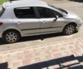Серый Пежо 307, объемом двигателя 1.6 л и пробегом 195 тыс. км за 2800 $, фото 3 на Automoto.ua