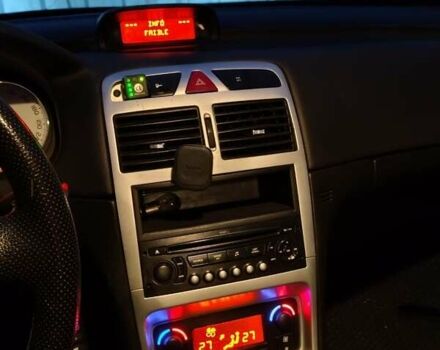 Серый Пежо 307, объемом двигателя 1.6 л и пробегом 300 тыс. км за 3400 $, фото 12 на Automoto.ua