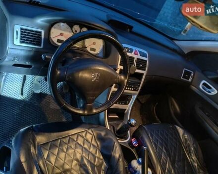 Серый Пежо 307, объемом двигателя 1.6 л и пробегом 300 тыс. км за 3400 $, фото 10 на Automoto.ua