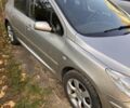 Серый Пежо 307, объемом двигателя 2 л и пробегом 89 тыс. км за 6300 $, фото 4 на Automoto.ua