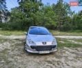Серый Пежо 307, объемом двигателя 2 л и пробегом 185 тыс. км за 4400 $, фото 4 на Automoto.ua
