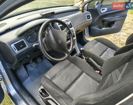 Серый Пежо 307, объемом двигателя 2 л и пробегом 185 тыс. км за 4400 $, фото 33 на Automoto.ua