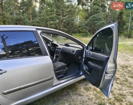 Серый Пежо 307, объемом двигателя 2 л и пробегом 185 тыс. км за 4400 $, фото 27 на Automoto.ua