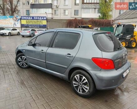 Серый Пежо 307, объемом двигателя 1.6 л и пробегом 300 тыс. км за 3400 $, фото 1 на Automoto.ua