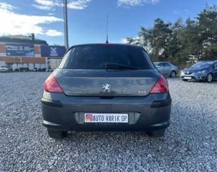 Серый Пежо 307, объемом двигателя 1.6 л и пробегом 220 тыс. км за 4300 $, фото 4 на Automoto.ua