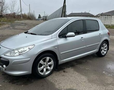 Серый Пежо 307, объемом двигателя 2 л и пробегом 220 тыс. км за 4900 $, фото 1 на Automoto.ua