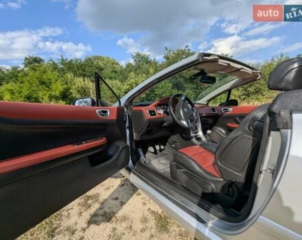 Пежо 307 2004 в Тернополе на Automoto.ua Серый Пежо 307, объемом двигателя 2 л и пробегом 176 тыс. км за 5200 $, фото 18 на Automoto.ua