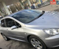 Сірий Пежо 307, об'ємом двигуна 2 л та пробігом 260 тис. км за 3900 $, фото 2 на Automoto.ua