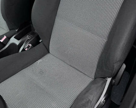 Сірий Пежо 307, об'ємом двигуна 1.6 л та пробігом 219 тис. км за 4100 $, фото 25 на Automoto.ua