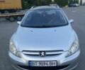 Серый Пежо 307, объемом двигателя 2 л и пробегом 215 тыс. км за 3650 $, фото 1 на Automoto.ua