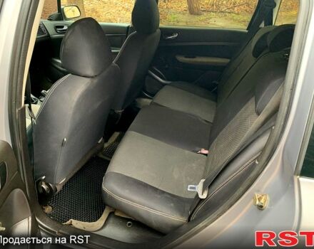 Серый Пежо 307, объемом двигателя 1.4 л и пробегом 320 тыс. км за 3499 $, фото 4 на Automoto.ua