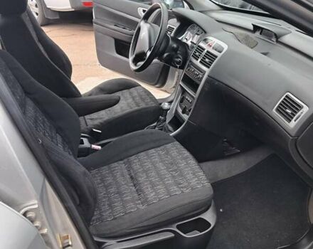 Сірий Пежо 307, об'ємом двигуна 1.59 л та пробігом 232 тис. км за 3600 $, фото 4 на Automoto.ua