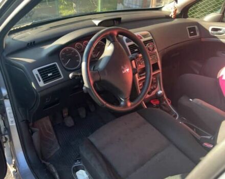 Сірий Пежо 307, об'ємом двигуна 2 л та пробігом 390 тис. км за 2300 $, фото 4 на Automoto.ua