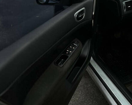 Серый Пежо 307, объемом двигателя 2 л и пробегом 249 тыс. км за 4450 $, фото 11 на Automoto.ua