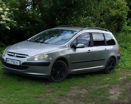 Серый Пежо 307, объемом двигателя 1.6 л и пробегом 333 тыс. км за 3300 $, фото 2 на Automoto.ua