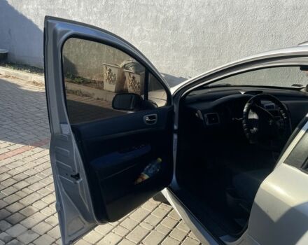 Сірий Пежо 307, об'ємом двигуна 2 л та пробігом 380 тис. км за 1750 $, фото 6 на Automoto.ua
