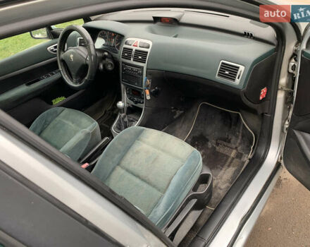 Сірий Пежо 307, об'ємом двигуна 1.59 л та пробігом 300 тис. км за 2000 $, фото 28 на Automoto.ua